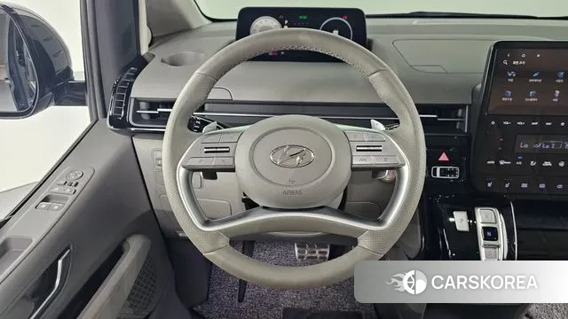 Hyundai Staria 2023 Серый из Кореи, фото 4