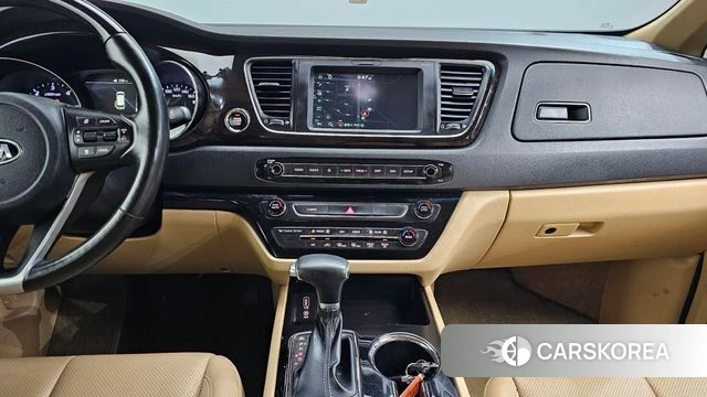 Kia The New Carnival 2018 Белый из Кореи, фото 4