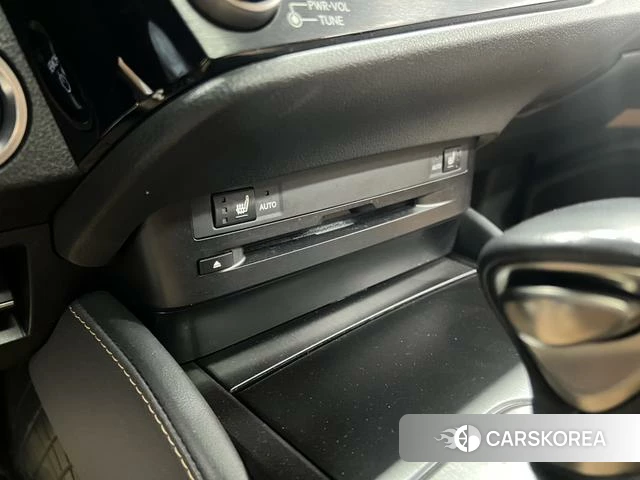 Lexus ES 2022 Серебристо-серый из Китая, фото 4