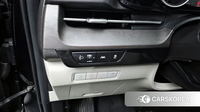 Kia Carnival 4th generation 2023 Черный из Кореи, фото 4