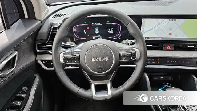 Kia Sportage 5th Generation 2023 Белый из Кореи, фото 4