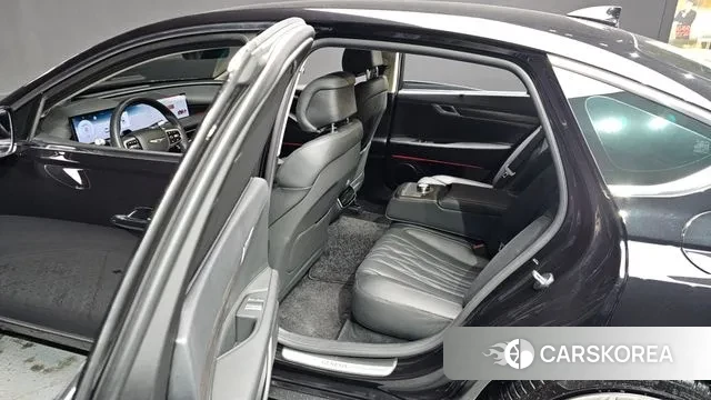 Genesis G80 (RG3) 2024 Черный из Кореи, фото 4