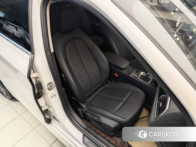 BMW 1 series 2023 Белый из Китая, фото 4