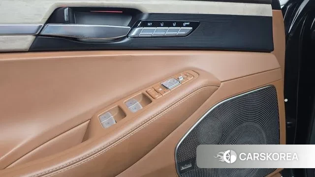 Genesis G90 2019 Черный из Кореи, фото 4