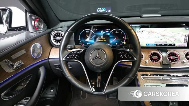 Mercedes-Benz E-Class W213 2021 Белый из Кореи, фото 4