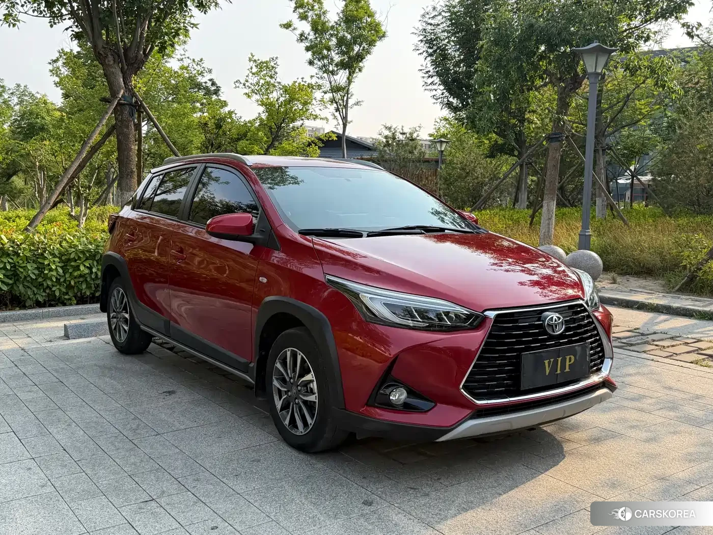 Toyota Yaris L 2022 Red/purple из Китая, фото 4