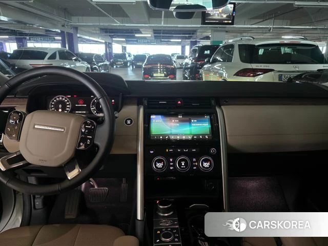 Land Rover Discovery 5 2020 Белый из Кореи, фото 4