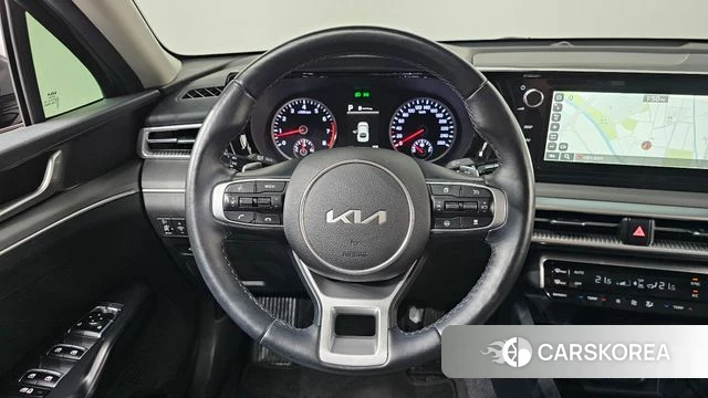 Kia K5 3rd generation 2023 Серый из Кореи, фото 4