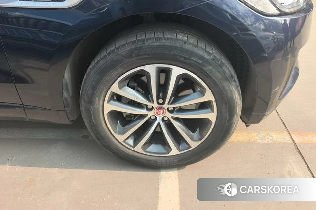 Jaguar F-PACE 2019 Синий из Китая, фото 4