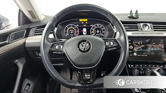 Volkswagen Arteon 2019 Белый из Кореи, фото 4