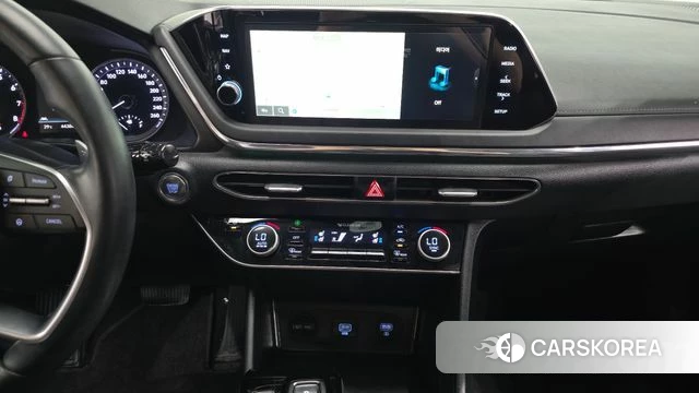 Hyundai Sonata (DN8) 2022 Белый из Кореи, фото 4