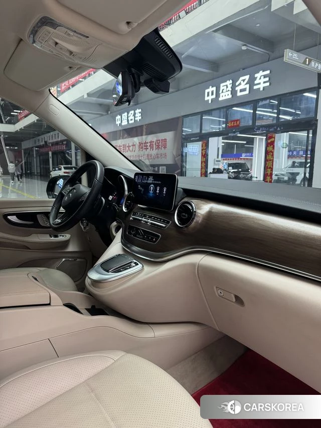 Mercedes-Benz V-class 2022 Черный из Китая, фото 4