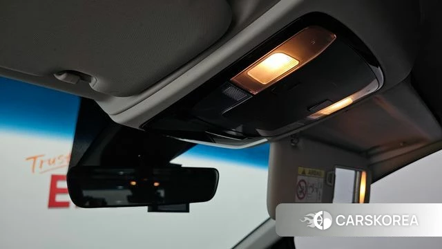 Hyundai Staria 2022 Серебряный из Кореи, фото 4