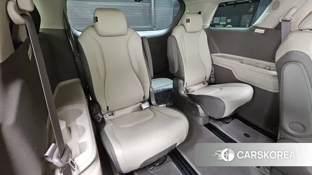 Kia Carnival 4th generation id 3655015 из Кореи 4