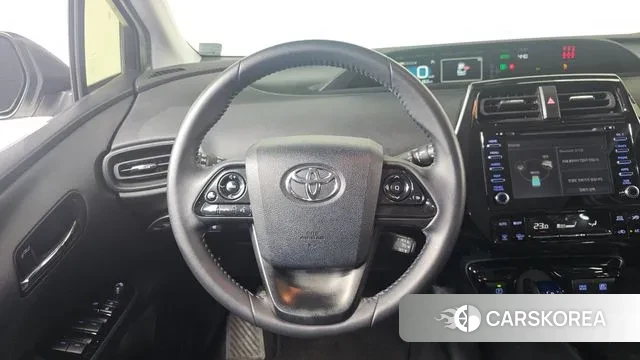 Toyota Prius 4th Generation 2019 Белый из Кореи, фото 4