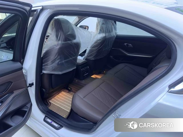 BMW 3 series 2022 Белый из Китая, фото 4
