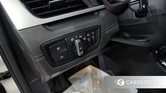 BMW X1 (F48) 2022 Белый из Кореи, фото 4