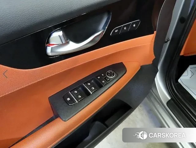 Kia The New K3 2nd generation 2022 Серебряный из Кореи, фото 4