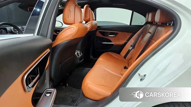 Mercedes-Benz C-Class W206 2022 Белый из Кореи, фото 4