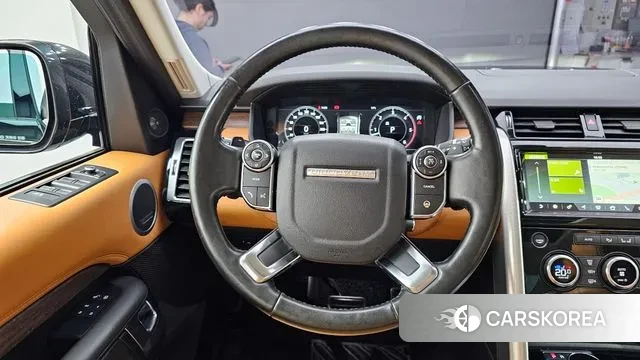 Land Rover Discovery 5 2018 Черный из Кореи, фото 4