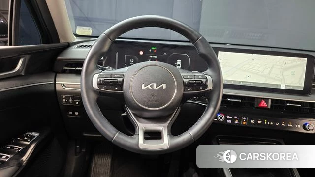 Kia The New K5 Hybrid 3rd generation 2025 Черный из Кореи, фото 4