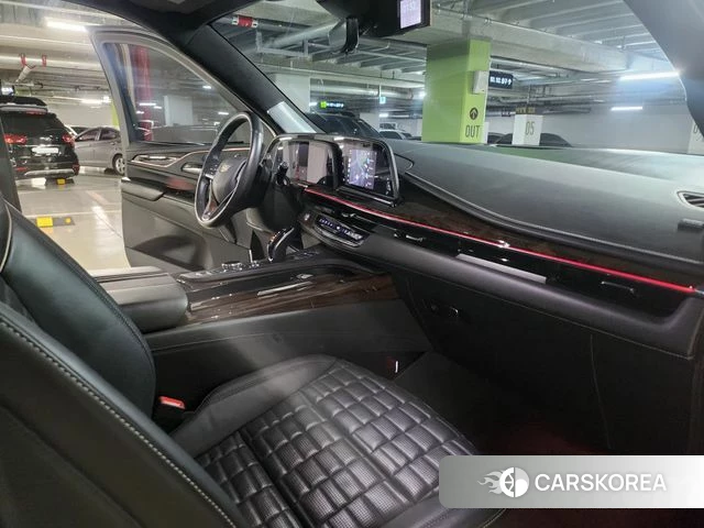Cadillac Escalade 5th Generation 2021 Черный из Кореи, фото 4