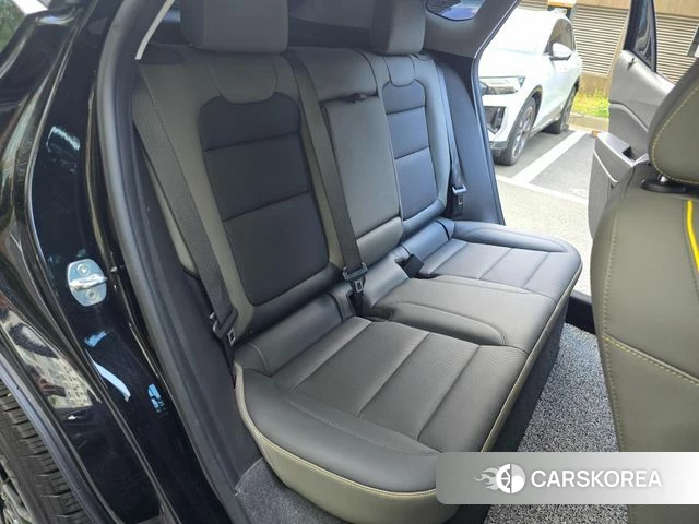 Chevrolet (GM Daewoo) Trax Crossover 2023 Черный из Кореи, фото 4