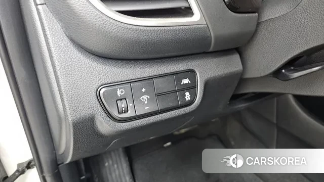 Kia Seltos 2021 Белый из Кореи, фото 4