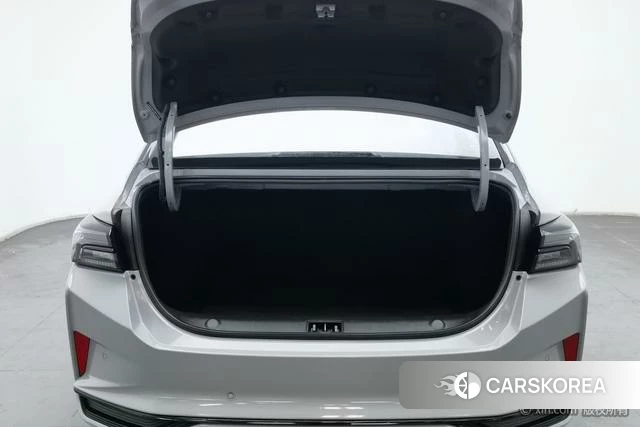 Dongfeng Fengshen Yi Hyun MAX 2022 Темно-серый из Китая, фото 4