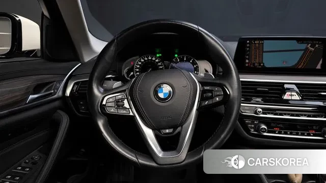 BMW 5 Series (G30) 2019 Белый из Кореи, фото 4