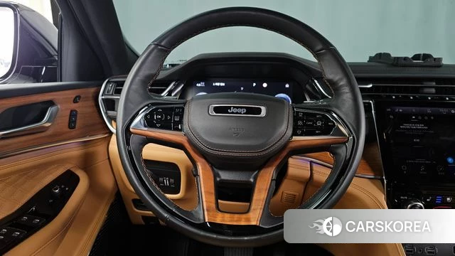 Jeep Grand Cherokee (WL) 2023 Белый из Кореи, фото 4