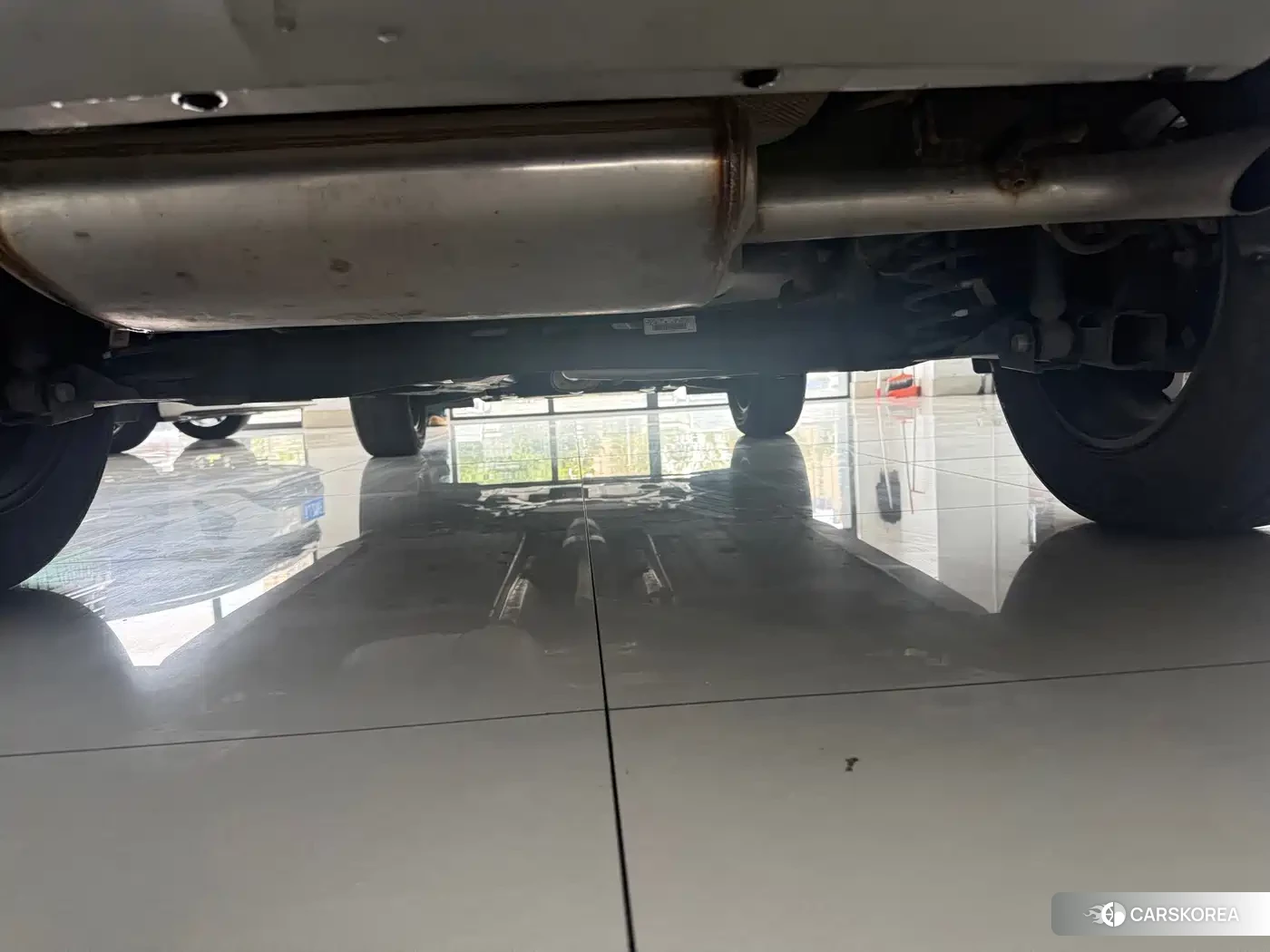 Kia Seltos 2023 Silver/gray из Китая, фото 4