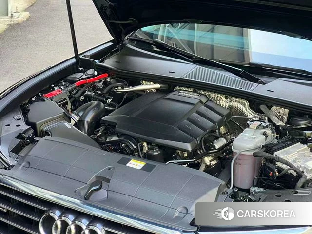 Audi A6L 2022 Черный из Китая, фото 4