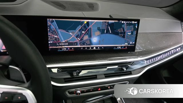 BMW X7 (G07) 2025 Черный из Кореи, фото 4