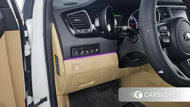 Kia The New Carnival 2018 Белый из Кореи, фото 4