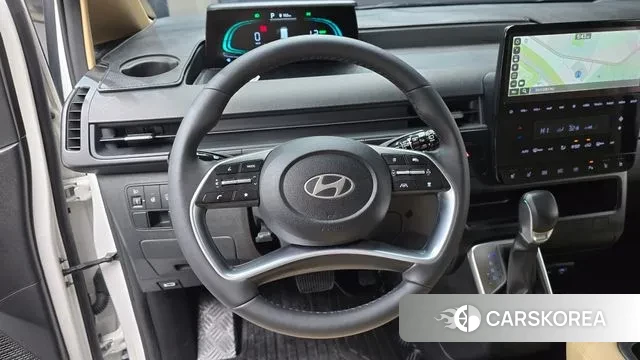 Hyundai Staria 2024 Белый из Кореи, фото 4