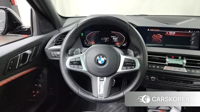 BMW 1 Series (F40) 2023 Черный из Кореи, фото 4