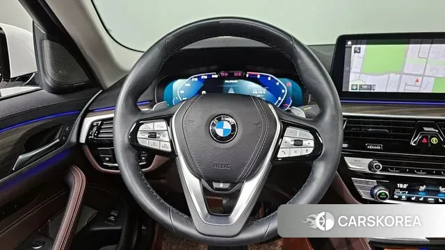 BMW 5 Series (G30) 2020 Белый из Кореи, фото 4