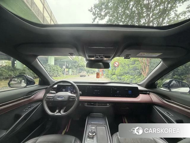 Ford Mondeo 2023 Белый из Китая, фото 4
