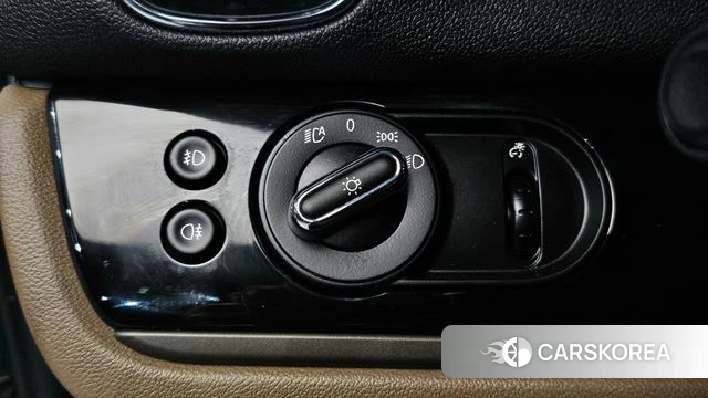 Mini Cooper Countryman 2020 Зеленый из Кореи, фото 4