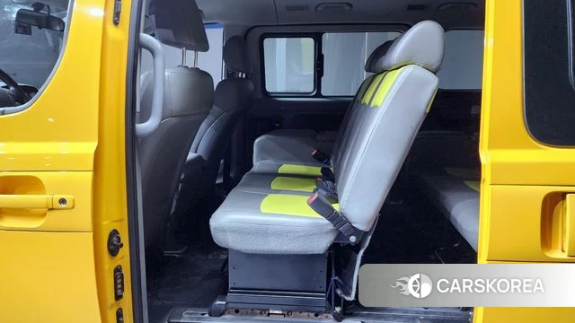 Hyundai The New Grand Starex 2021 Желтый из Кореи, фото 4