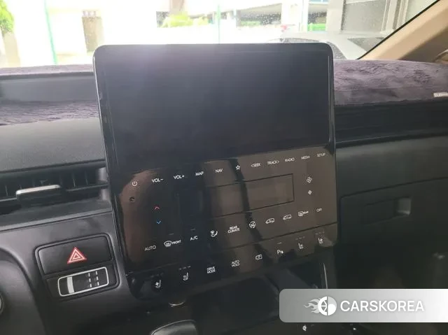 Hyundai Staria 2021 Белый из Кореи, фото 4