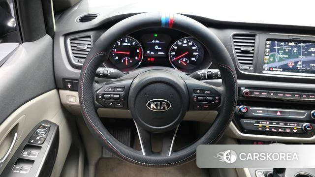 Kia The New Carnival 2019 Черный из Кореи, фото 4