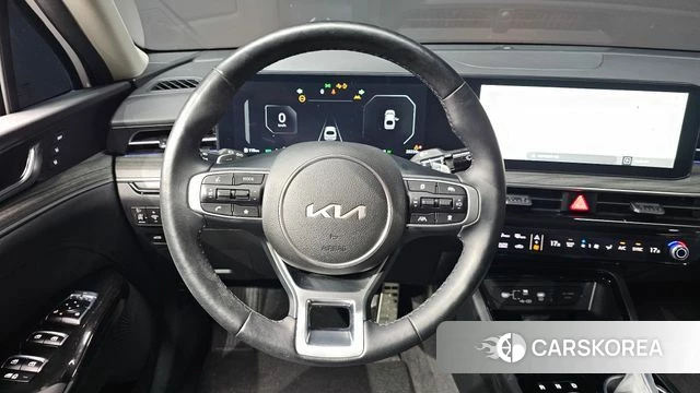 Kia The New K5 Hybrid 3rd generation 2023 Белый из Кореи, фото 4