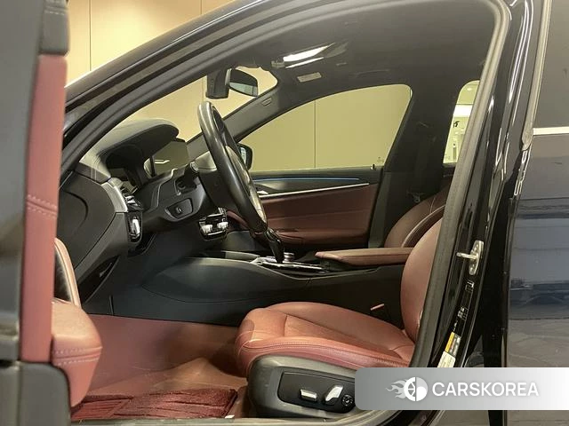 BMW 5 series PHEV 2021 Черный из Китая, фото 4