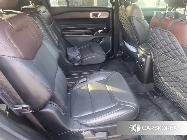 Ford Explorer 6th Generation 2022 Черный из Кореи, фото 4