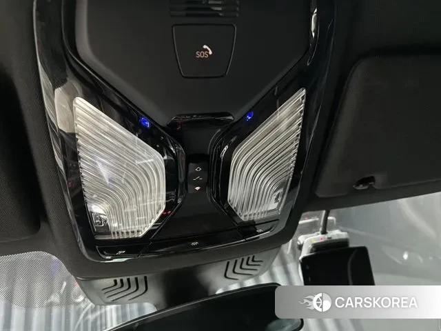 BMW 5 Series (G30) 2022 Белый из Кореи, фото 4