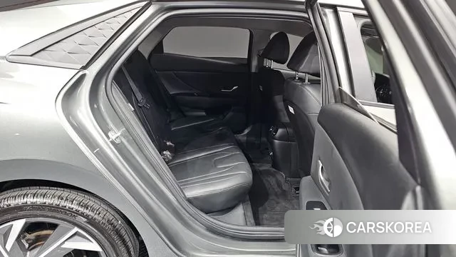 Hyundai The New Avante (CN7) 2024 Серый из Кореи, фото 4