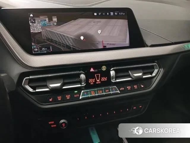 BMW 1 Series (F40) 2020 Белый из Кореи, фото 4