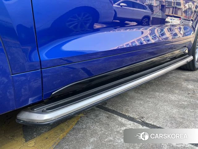Audi Q5L 2021 Синий из Китая, фото 4